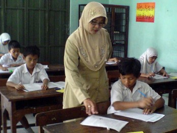 Tunjangan GURU BUKAN PNS Segera Cair, Selengkapnya Buka di Sini