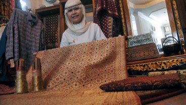 Indonesia Akan Daftarkan Tenun Ikat ke Unesco Pada 2017