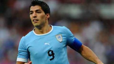 BALLON d'OR: Luis Suarez Kesal Tak Masuk Nominasi