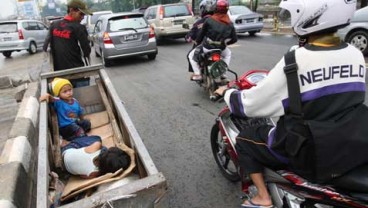 HARGA BBM NAIK, Jumlah Warga Miskin Kian Bertambah?