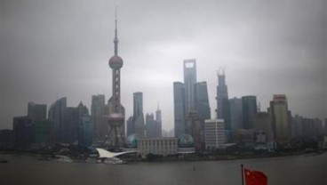 Walikota Beijing Temui Ahok, DKI Diberi 1 Unit Bus Gandeng