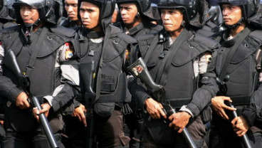 Komisi III: Evaluasi Impor Peralatan Keamanan Polri