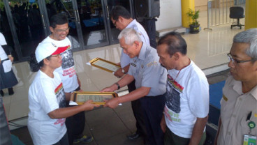 Tanjung Priok Raih Penghargaan Pelabuhan Sehat 2014