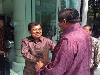 DUALISME di DPR: Mantan Presiden SBY Minta Jokowi Turun Tangan