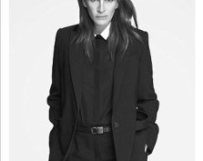Julia Roberts Jadi Wajah Baru di Iklan Givenchy
