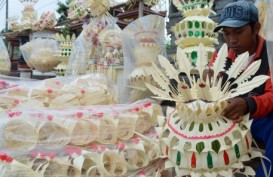 HARI RAYA GALUNGAN: Banyak Warga Pulang Kampung, Pegadaian Denpasar Raup Berkah