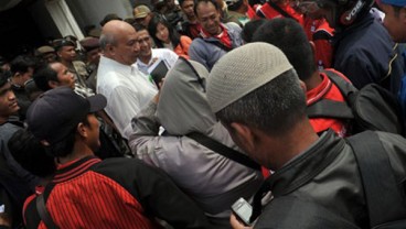 Buruh Riau Minta Ditetapkan Upah Sektor Pulp & Kertas
