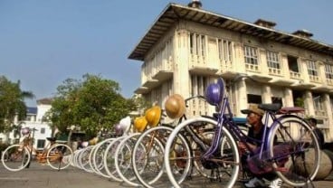 Sewa Sepeda Ontel di Kota Tua Kian Diminati