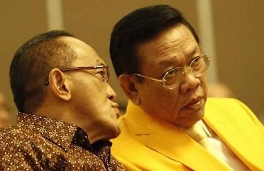 Poros Muda Golkar: Ical...Agung...Berdamailah!