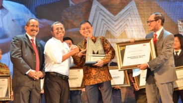 Ignasius Jonan Raih Penghargaan Marketeer of The Year 2014