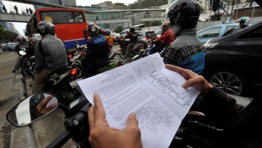 PELARANGAN SEPEDA MOTOR: Kata Ahok, Perlu Kesabaran Dorong Warga Gunakan Transportasi Publik