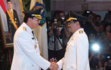 DJAROT WAGUB DKI:  Pelantikan Dihadiri Mega, Ahok Puji PDIP