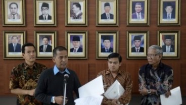 Tim Pansel Hakim Konstitusi Loloskan  16 Calon