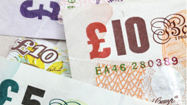 Penjualan Ritel November Menguat, Pound Terangkat