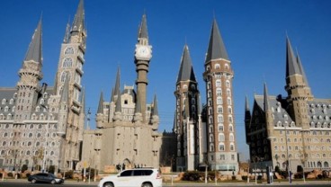 Sekolah Seni di China Ini Dirancang Mirip Kampus Hogwarts