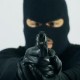 Perampokan Bank: Bermodal Banyak Senjata, Sejumlah Pria Raup 5 Juta Dolar AS