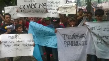 Pedagang Pasar Senen Demo PD Pasar Jaya