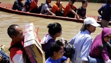 BANJIR BANDUNG: Aher Desak Kementerian PU Segera Tangani Banjir