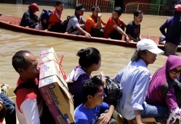 BANJIR BANDUNG: Aher Desak Kementerian PU Segera Tangani Banjir