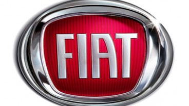 Foto Selfie dengan Fiat 500 Berhadiah Unik dari Italia