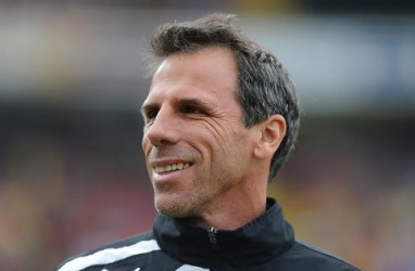 Gianfranco Zola Pulang ke Cagliari Sebagai Pelatih