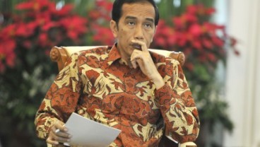 KUNJUNGAN JOKOWI KE PAPUA: Presiden & Ibu Negara Disambut Gubernur Papua