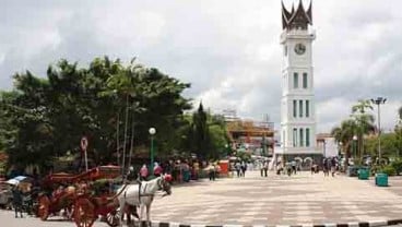 MALAM TAHUN BARU: Massa Akan Padati Jam Gadang Bukittinggi