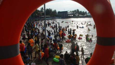 Tahun Baru 2015: Kemacetan Berkurang, Ancol Klaim Keberhasilan Sentralisasi Parkir
