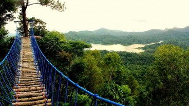 AKHIR TAHUN, Desa Wisata Kali Biru Banjir Wisatawan