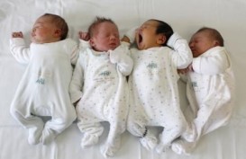 Hasil USG Kembar 3, Ibu Ini Malah Melahirkan 5 Bayi Sekaligus