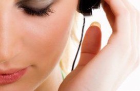 Ingin Telinga Sehat? Batasi Dengar Musik Hanya Satu Jam Sehari