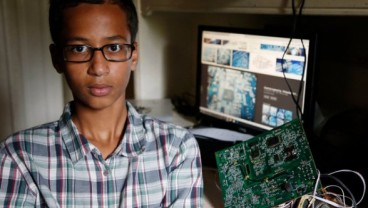 Kisah Ahmed Mohamed, Remaja Cerdas Yang Ditangkap Karena Islamophobia