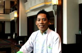 Kenal Lebih Dekat dengan Sous Chef Grand Royal Panghegar, Tony Yulyana