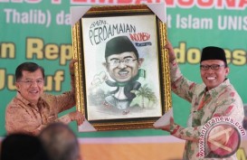 Jusuf Kalla Dinobatkan Sebagai Bapak Perdamaian