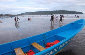 Pendapatan Wisata Pantai Pangandaran di 2015 Capai Rp4,59 Miliar