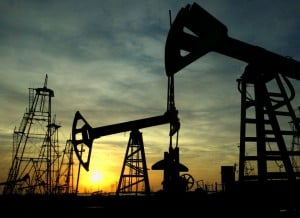 Harga Minyak Turun, Petrobras Pangkas Investasi & Target Produksi