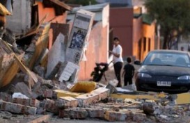 Jalan Terbelah, Gempa Ekuador Renggut Sedikitnya 41 Korban