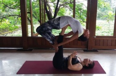 Grage Sangkan Hotel Buka Kelas Yoga