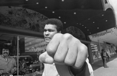 Sylvester Stallon Beri Penghormatan Untuk Muhammad Ali