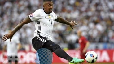 Bek Andalan Jerman Boateng Cedera Betis