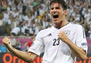 Pelatih Jerman: Memainkan Mario Gomez Pilihan Tepat