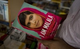 Peraih Nobel Perdamaian Malala Jadi Kaya dari Bukunya