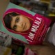 Peraih Nobel Perdamaian Malala Jadi Kaya dari Bukunya