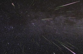 Hujan Meteor Perseid Hiasi Langit Malam 11-12 Agustus