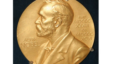 Penyumbang Teori Kontrak Raih Nobel Ekonomi 2016