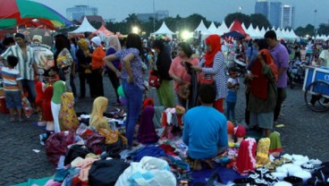 Trotoar Banyak Dipakai PKL, Sumarsono Bakal Terjun Langsung ke Lapangan