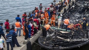 KM Zahro Express Terbakar: Sesosok Mayat Ditemukan Dekat Pelabuhan Tanjung Priok