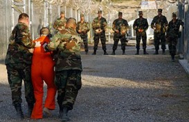 Kurangi Penghuni Guantanamo, Obama Pindahkan 4 Tahanan ke Arab Saudi