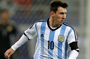 Patung Lionel Messi di Buenos Aires Dirusak