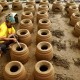 Bank Besar Turun Gunung